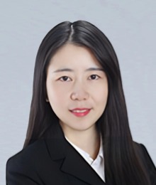 李盈
