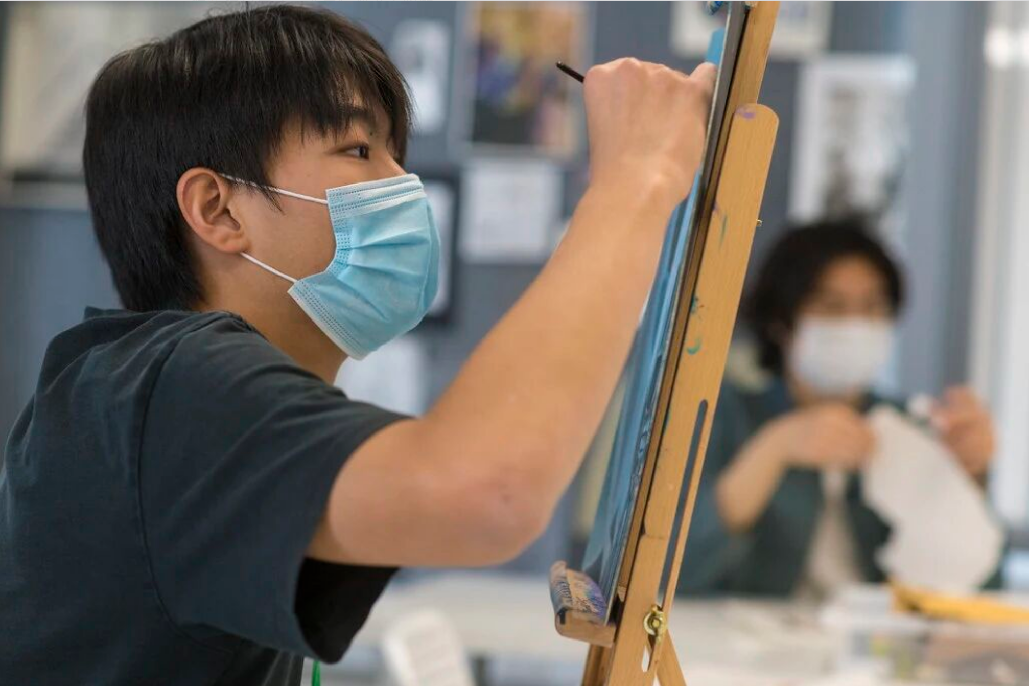 新东方×剑桥文理中学｜英国中学全托管留学服务重磅上线！