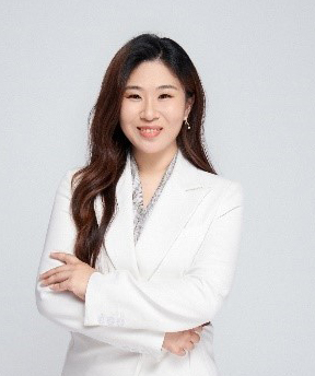 何婧