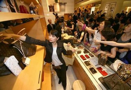 留法学生定义奢侈品：LOGO外的自信热情