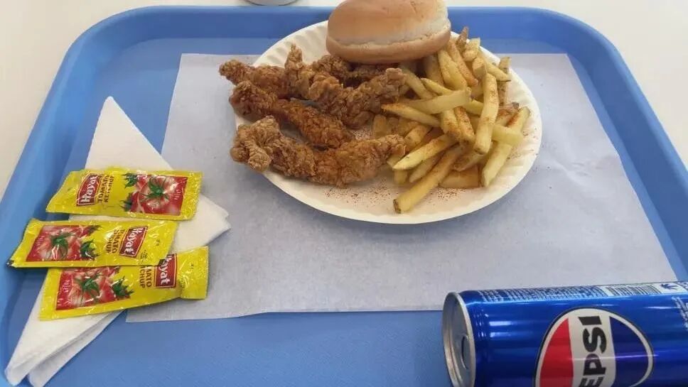 【中东留学】在阿联酋留学，一个月5000人民币够用吗？我用账单告诉你真实答案