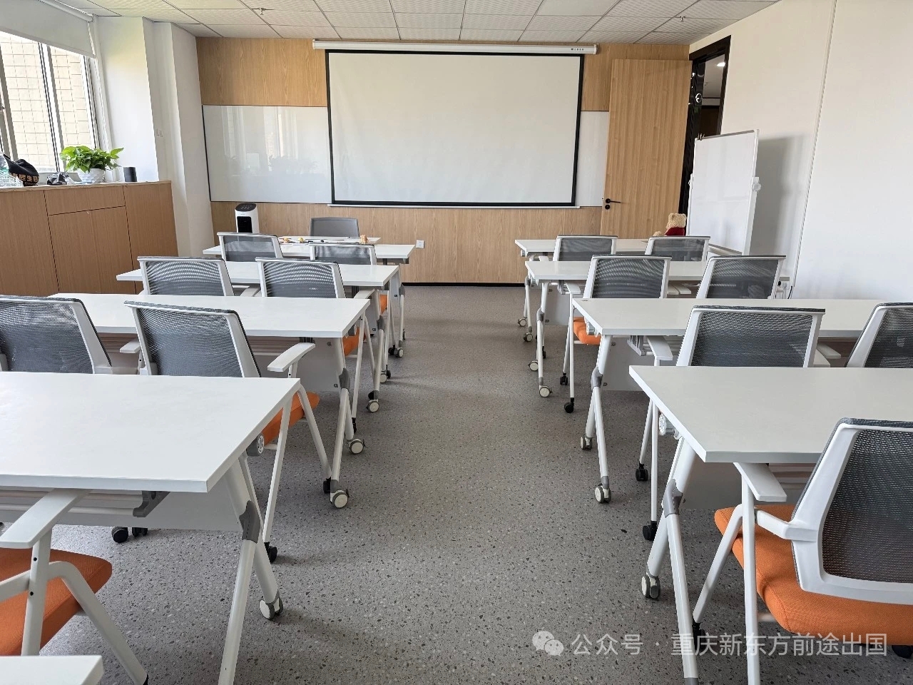 新学期新选择！新东方新南预科落地重师，在重庆读世界第 19 名校预科！