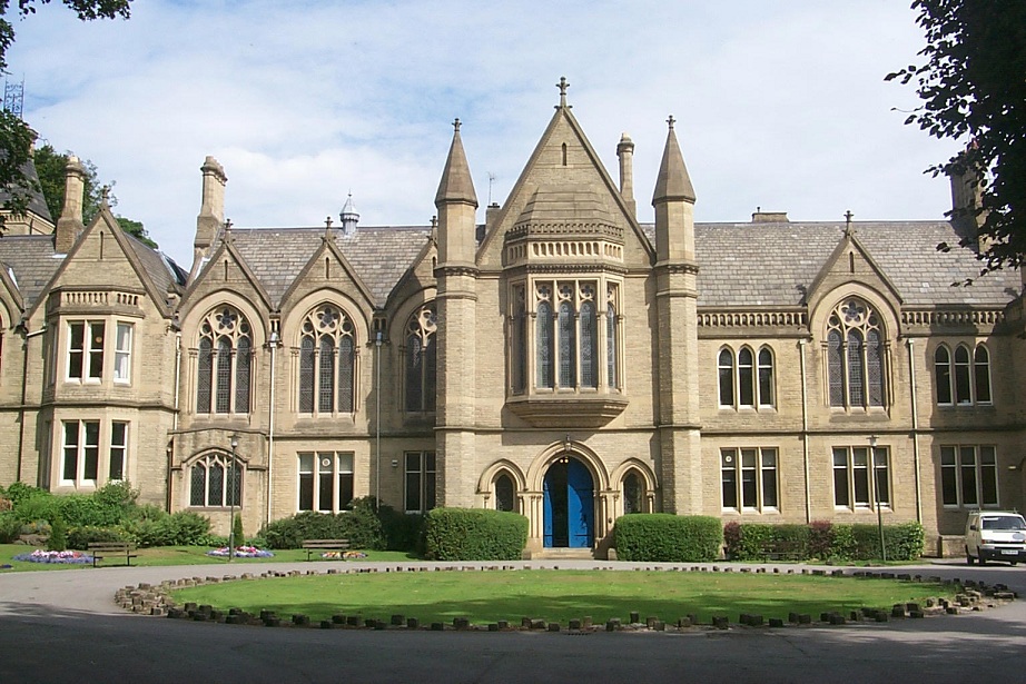 UBC研究生专业“内卷”图鉴：哪些专业在“渡劫”，哪些在“躺赢”？