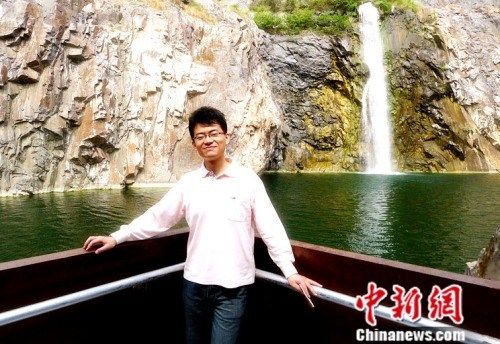 杨路怡说，面对文化差异，很难说能完全适应，但是通过环境的历练让自己不要那么排斥就好。