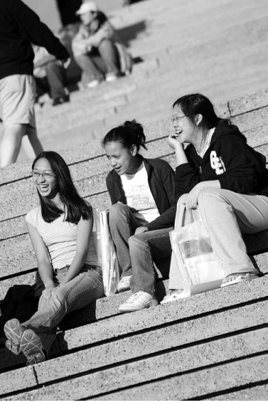 留学生活能让一些孩子变得更阳光 资料图片
