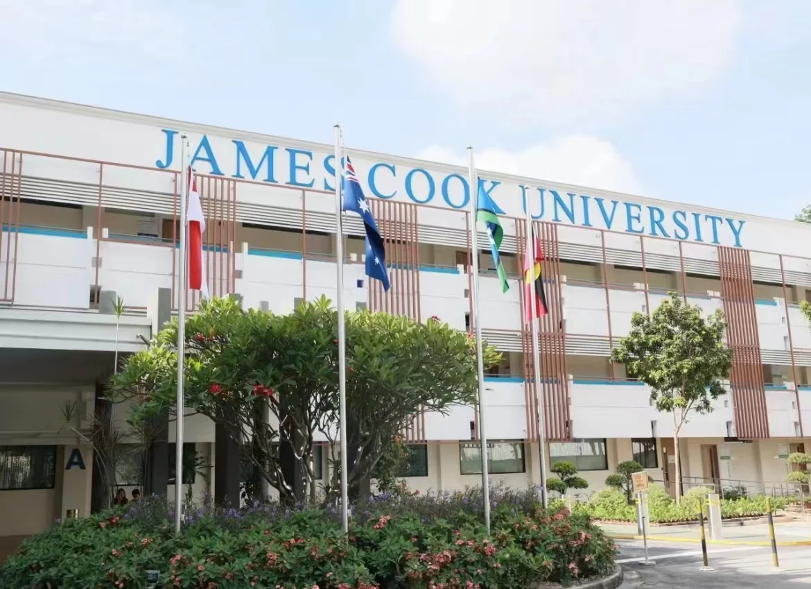 不出国门读预科！新东方9个月国内课程，衔接SIM/JCU热门商科/计算机专业