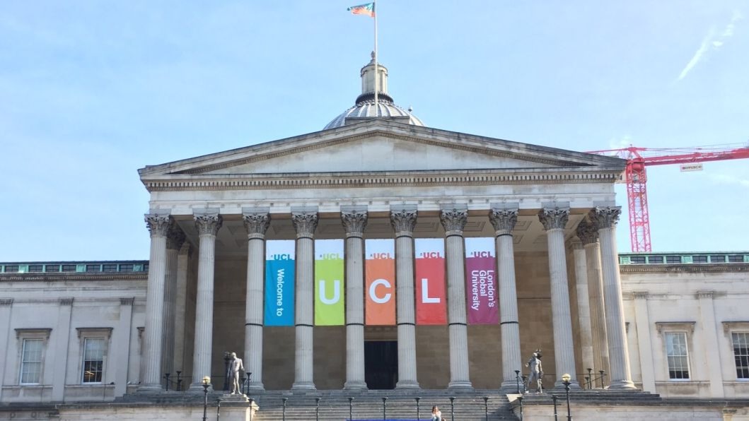 父母：“你在UCI还是ICU？” 我：“在UCL…真的不是野鸡学院！”
