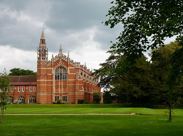 低龄留学英国男校首选！拉德利学院：178 年传统 + 高级设施