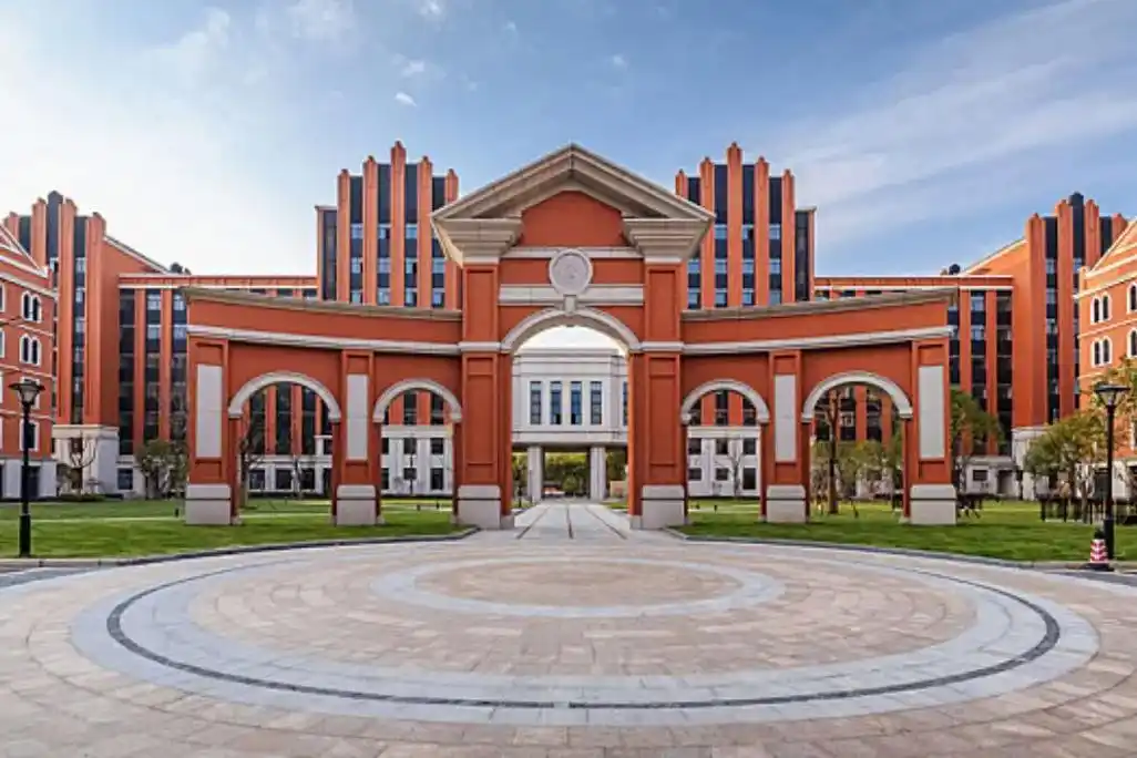 98%录取率！新东方严选南洋理工-上交MBA合办项目，职场人士周末授课不脱产