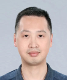 李易健