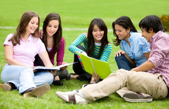 英国女大学生最易就业的专业有哪些