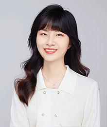 留学顾问阴鹭鹭