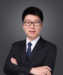 留学顾问杨灵坤