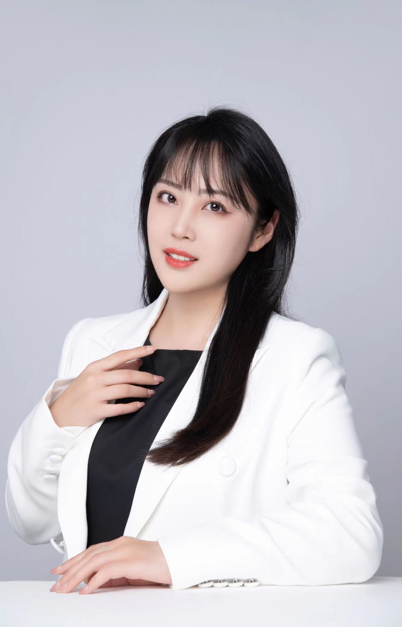 李晨露
