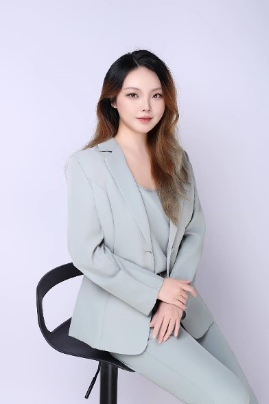张华硕