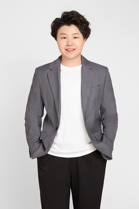 杨灿
