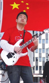北京留学生在美创业 辞去奖金50万工作创网站