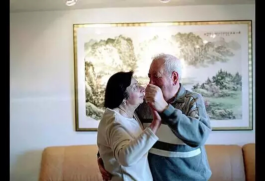 12对美国金婚夫妇告诉你:如何相爱一生! 12对美国金婚夫妇告诉你:如何相爱一生!