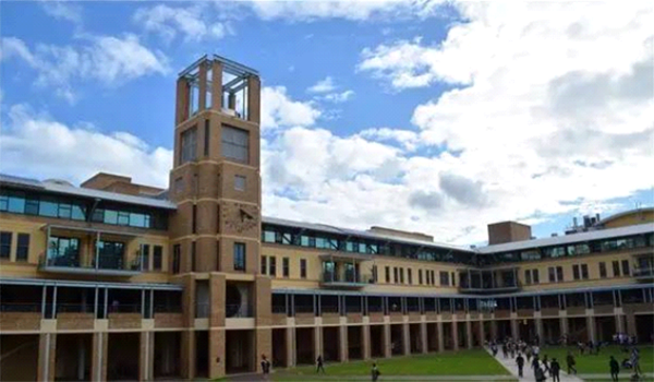 新南威尔士大学 新南威尔士大学