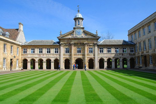 剑桥大学