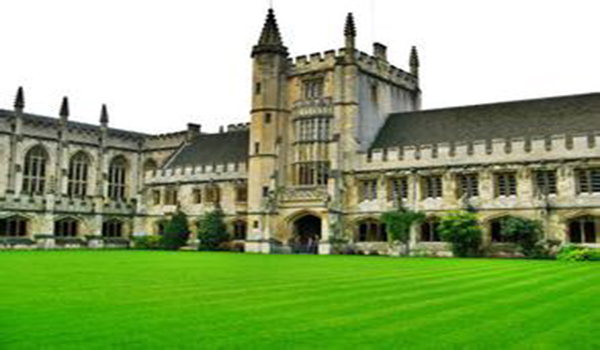 牛津大学