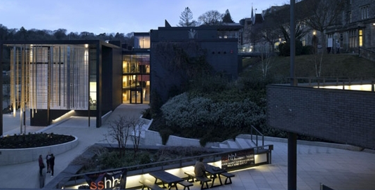 大学建筑设施