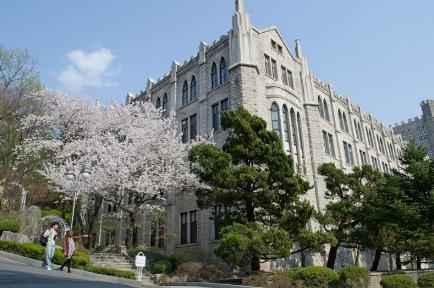 入学就有奖学金？看看韩国这些学校为你准备了怎样的惊喜！