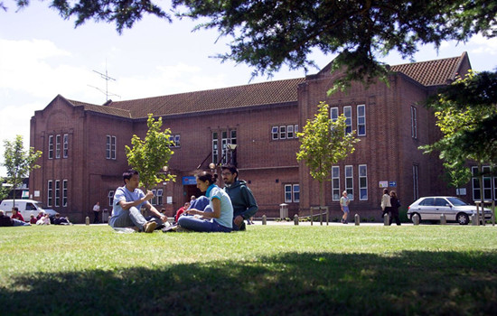1444615155524935.jpg 南安普顿大学1.jpg