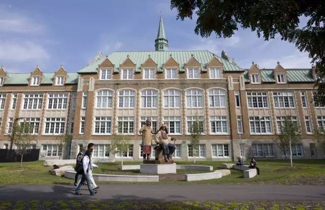 高考结束想留学加拿大？十所首选学校推荐