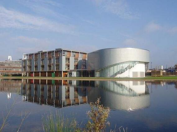 经济学专业最好的13所英国大学排名