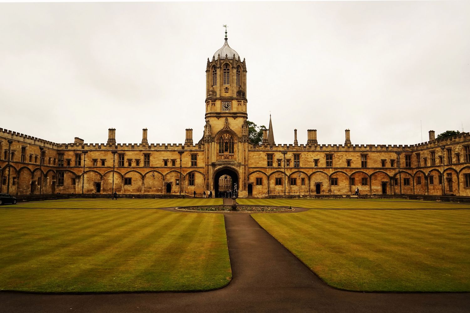 干货：英国顶尖大学TOP8本科生申请条件解析