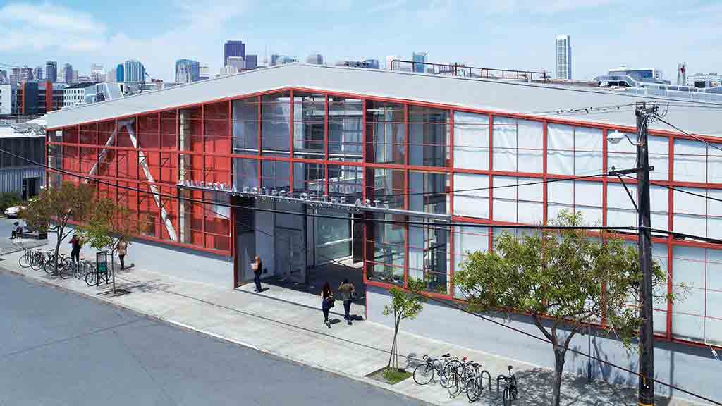 加州艺术学院.jpg