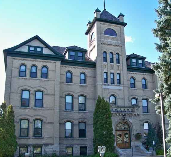 加拿大留学费用最低的10所大学，看过来！