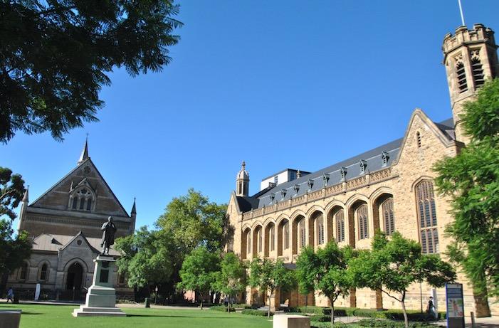阿德莱德大学1.jpg