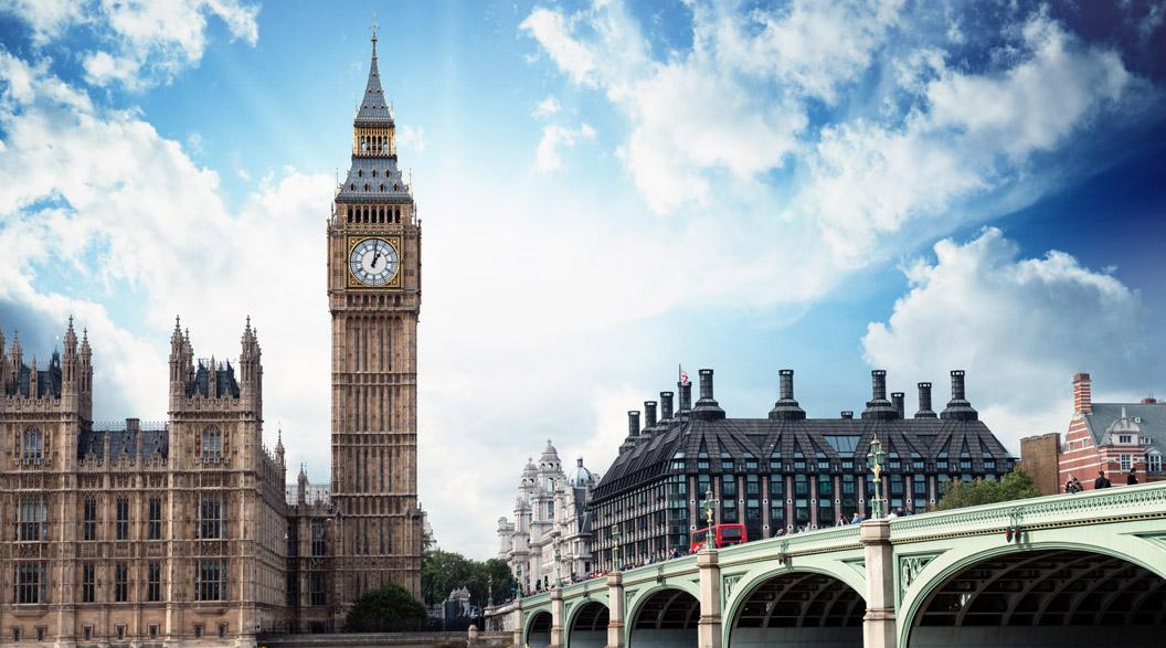 英国管理学专业费用