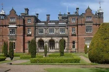 英国基尔大学