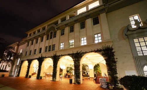 加州理工学院