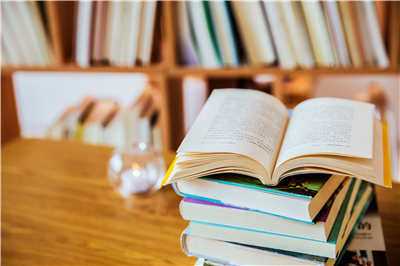 如何到加拿大上大学？需要哪些申请要求？