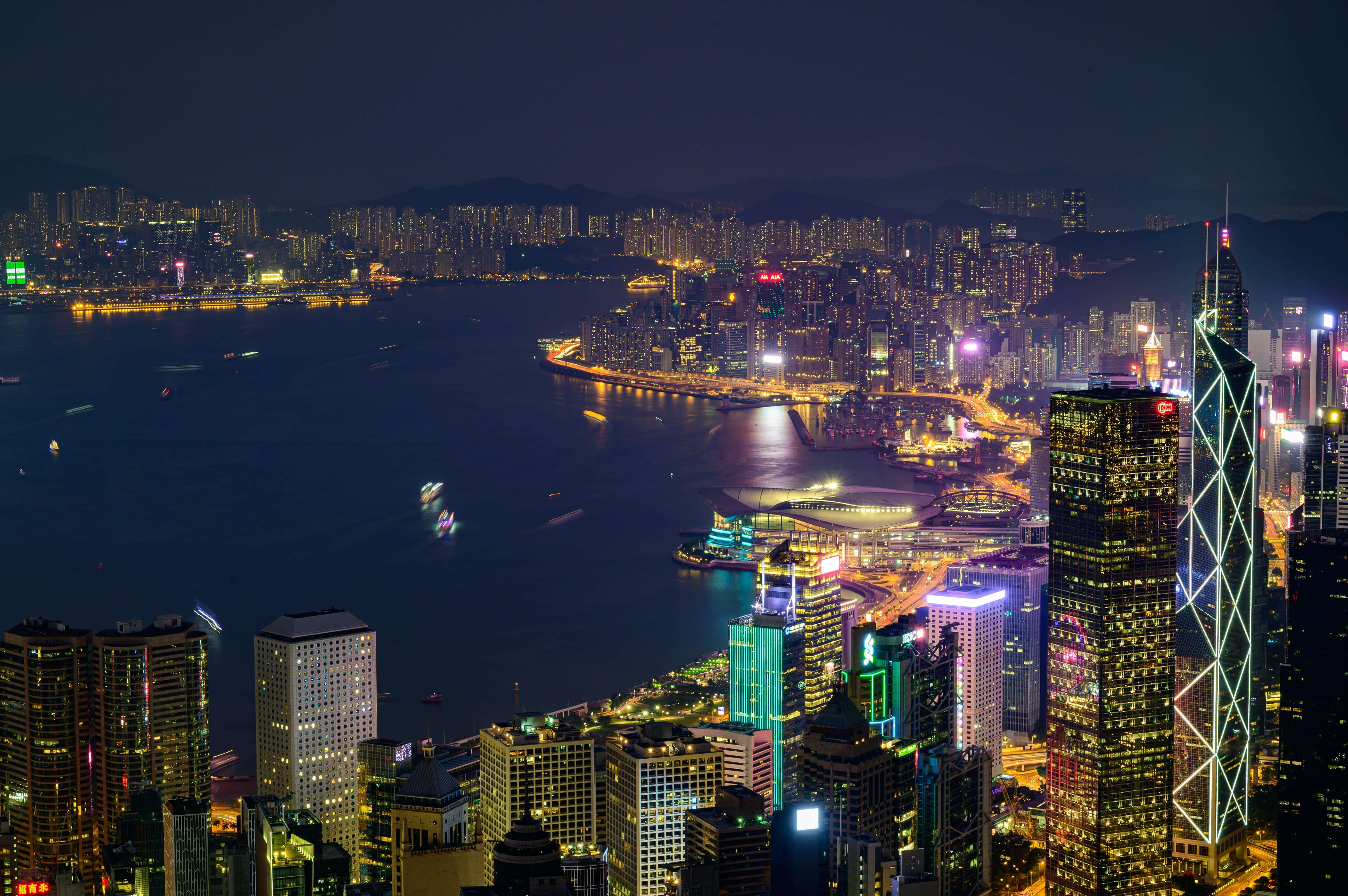 香港硕士四大热门专业是哪些 申请要求高吗？