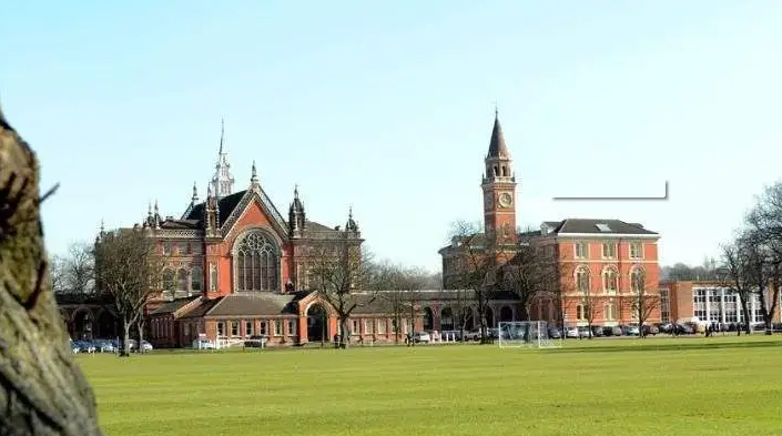 【申请】2023年英国留学四大热门专业