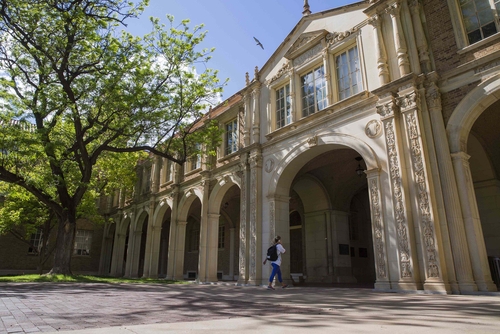 英国大学雅思成绩要求又提高了！快看看是哪些？