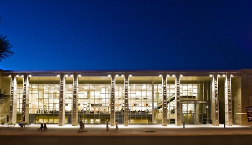 英国QS世界排名前100的大学及热门专业推荐！
