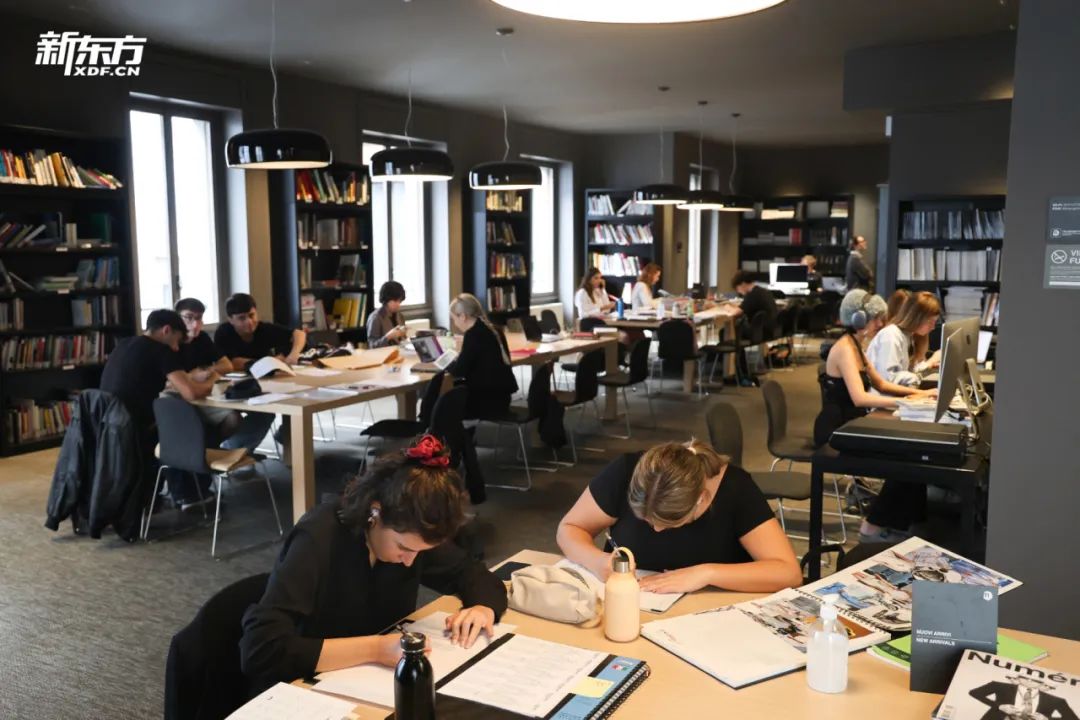 名校探访丨打造设计界名人的“平台”——马兰欧尼时装学院