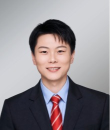 李鑫