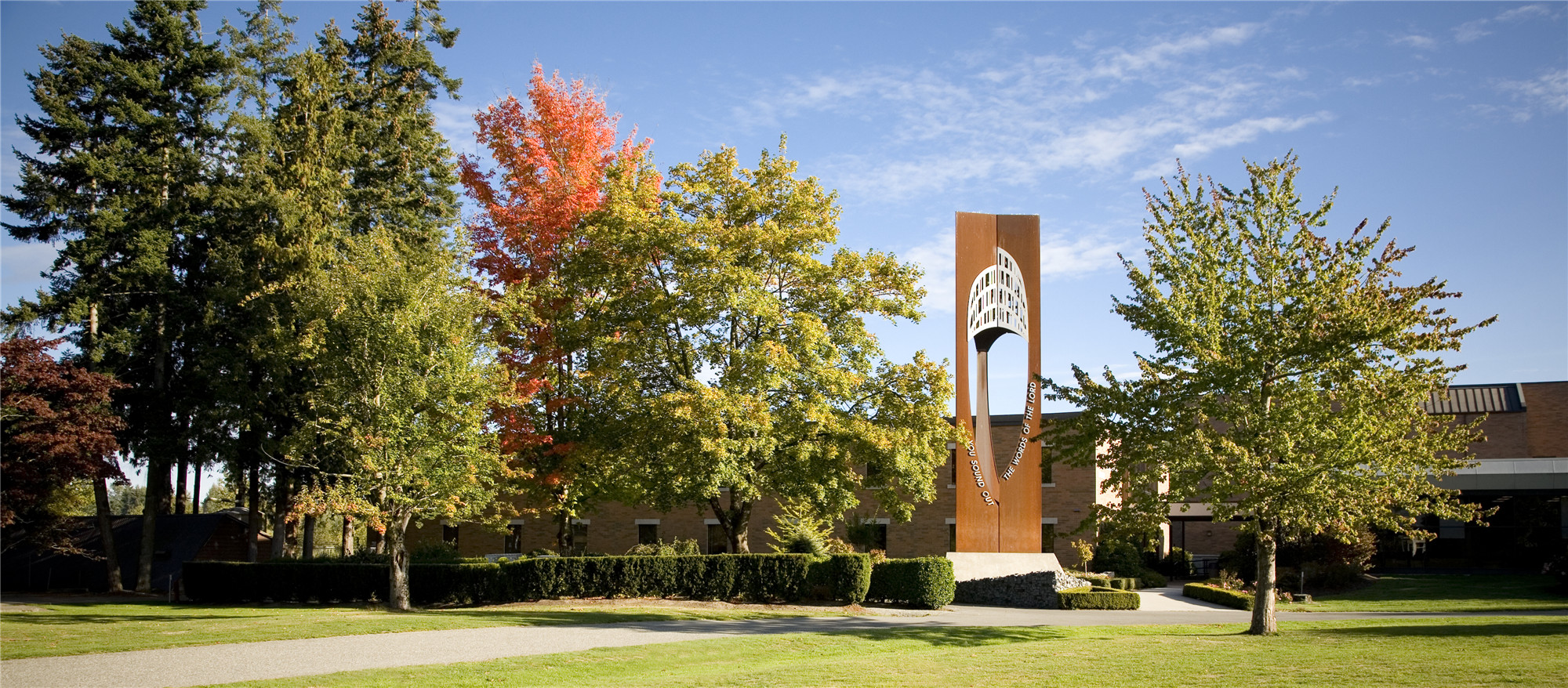 西三一大学：世界排名查无此校？小了，格局小了，人家是“小众精英”