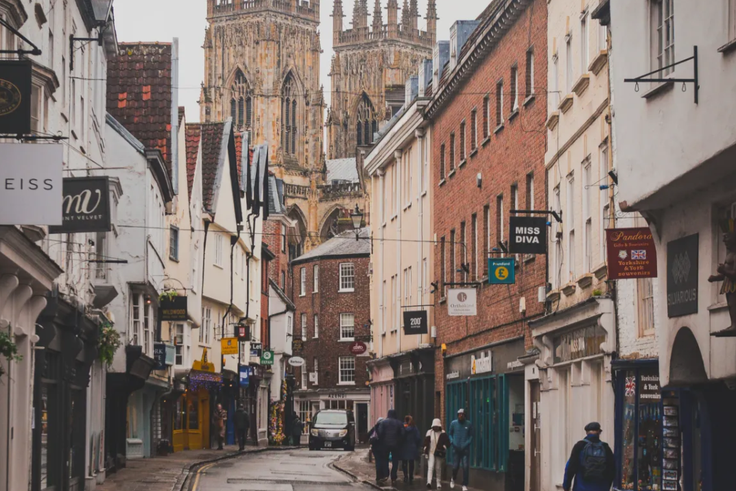 2026英国大学奖学金出炉！中国学生享专属，最高免全额学费！