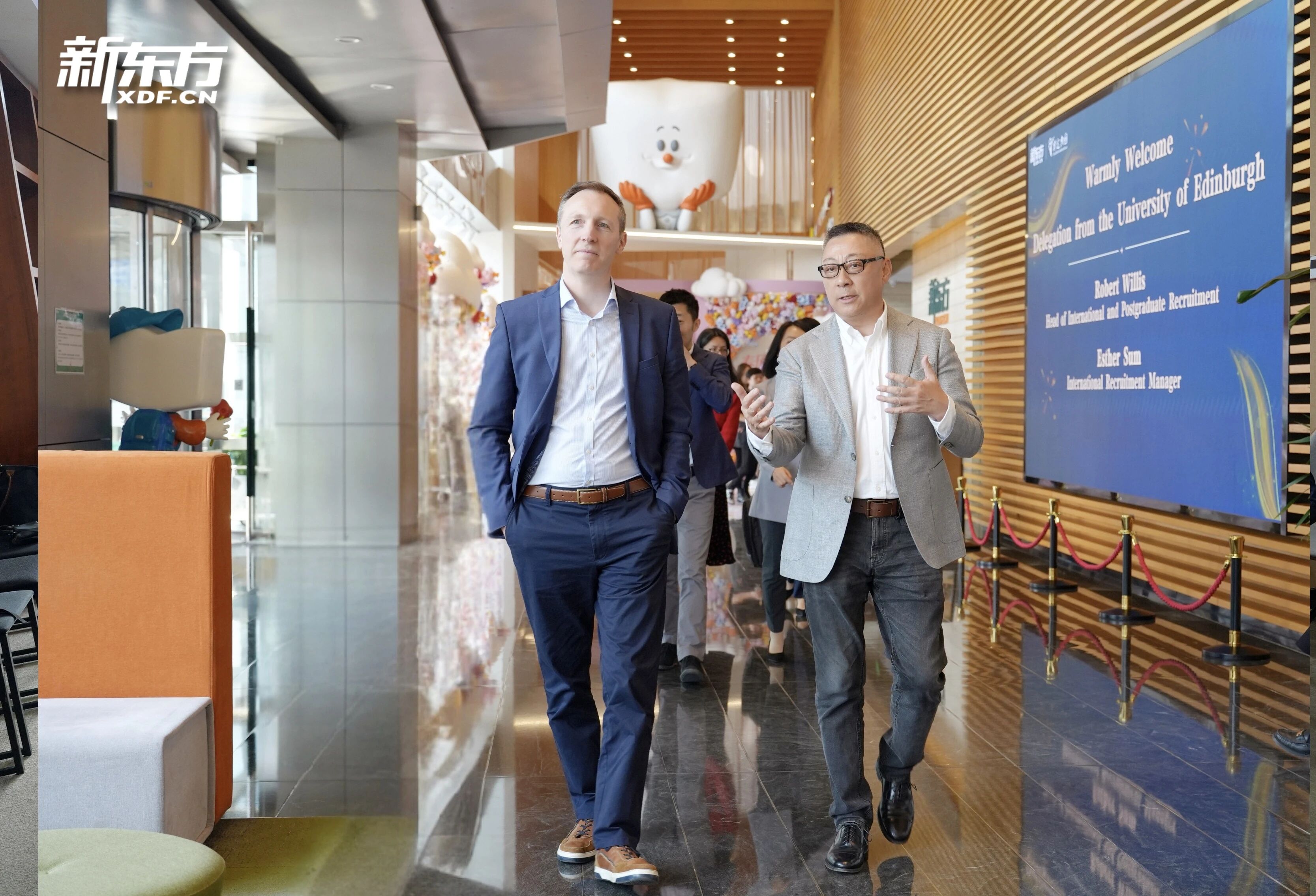 校企携手！爱丁堡大学与新东方交流中英教育合作新方向