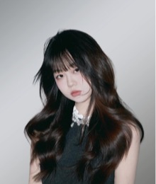 王​峥​妍