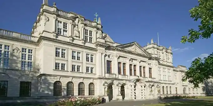 皇家墨尔本理工大学澳洲排名深度拆解：实力进阶与专业突围